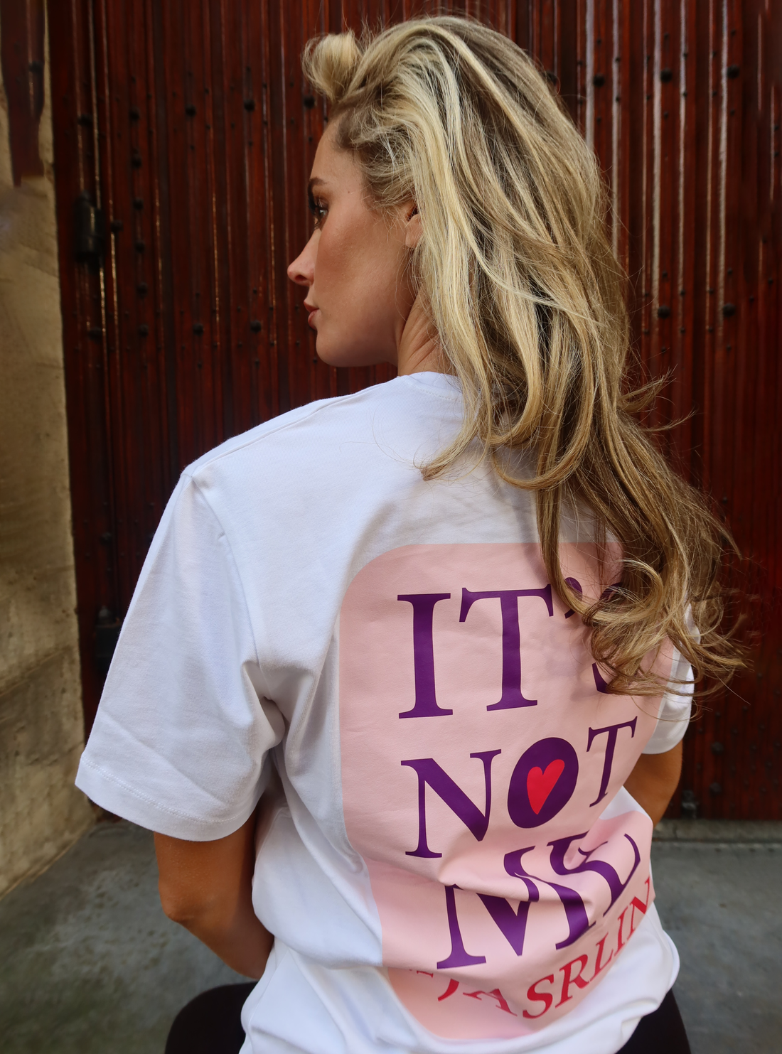 Charley 'It's not me' T-shirt - Crisp White